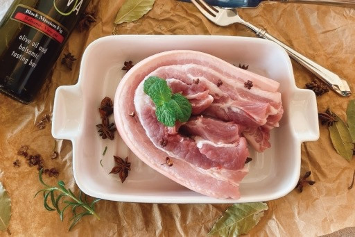 三久無毒豬帶皮五花肉條
